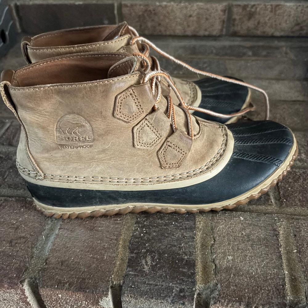Sorrel boots